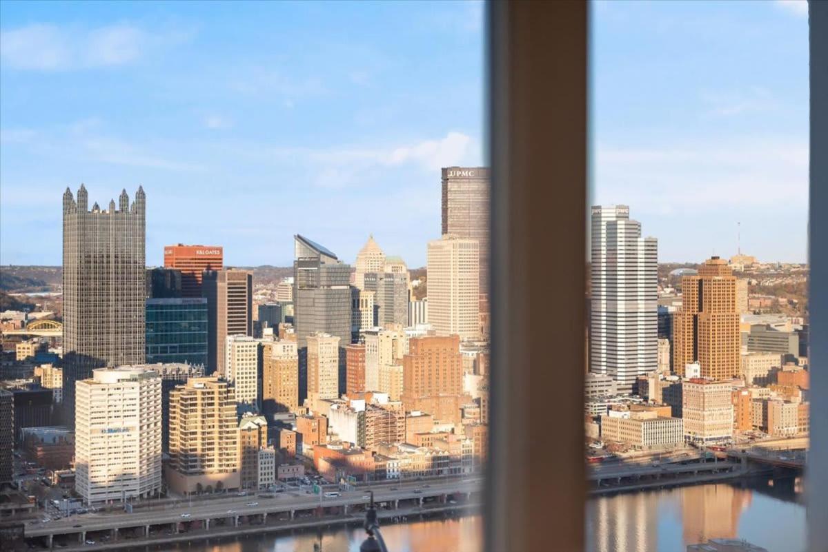 Skyline At Your Door - Studio With A View พิตต์สเบิร์ก ภายนอก รูปภาพ